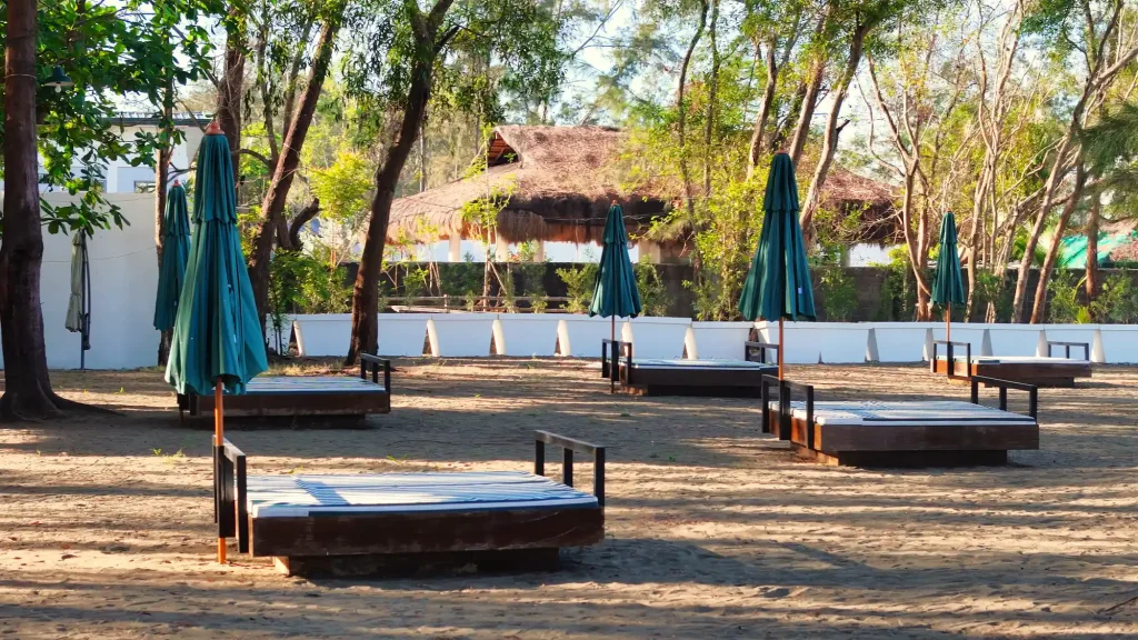 Beachfront Access