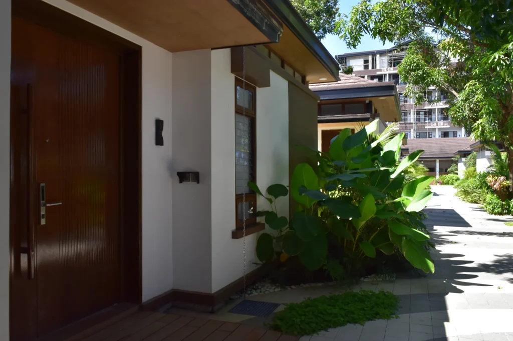 Premier Villas - Photo 17